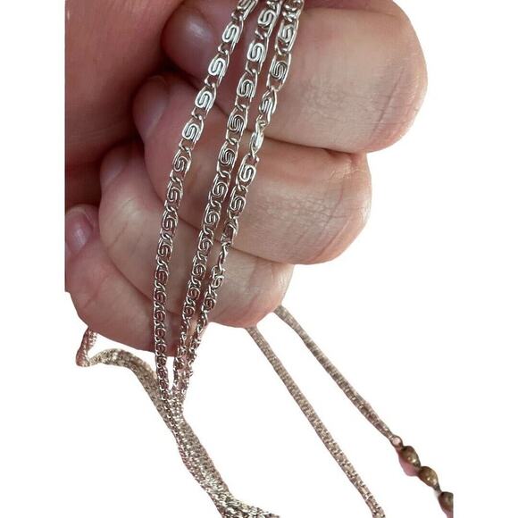 Vintage 55" Three Strand Beaded Necklace Silver Tone Chain Champagne Beads - Picture 13 of 13